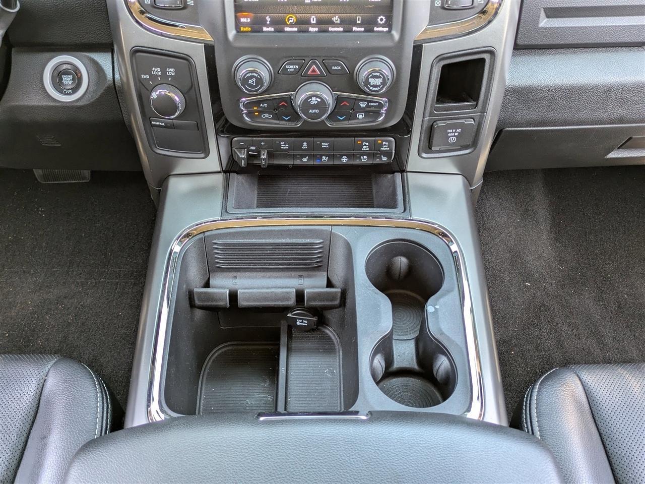 Ram 2500Laramie Crew Cab Swb 4Wd - Thumbnail 20