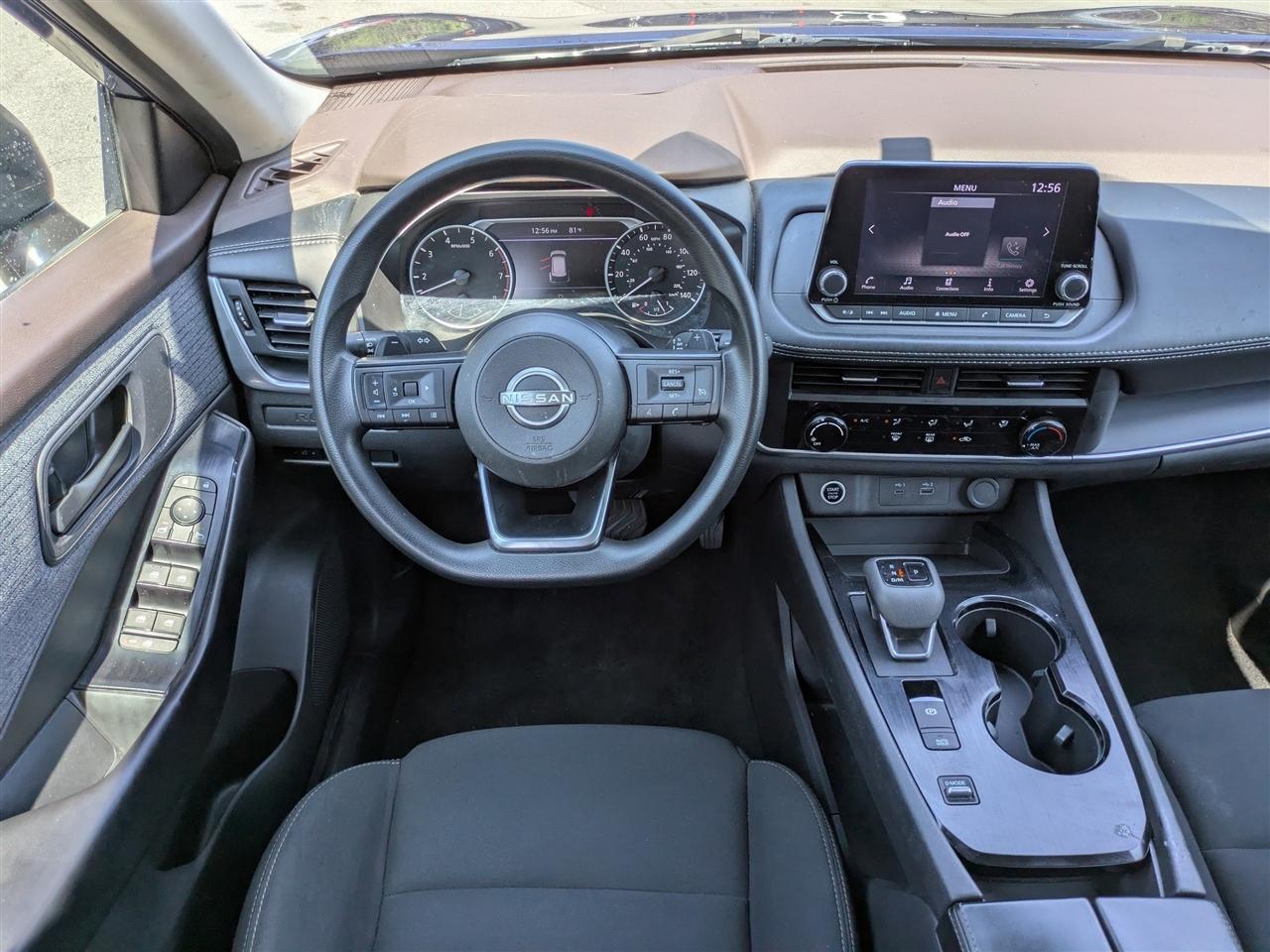 Nissan Rogues - Thumbnail 16