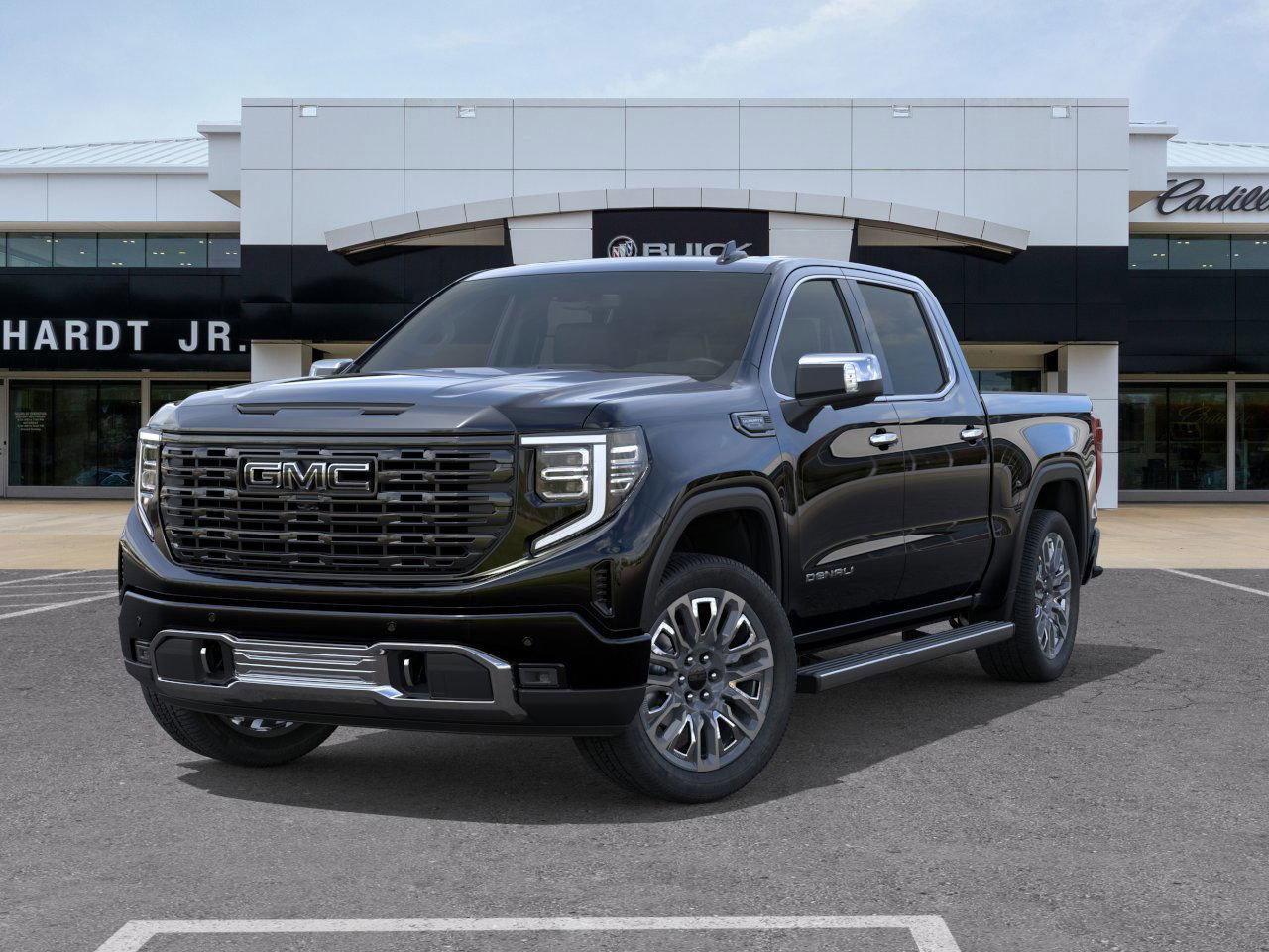 Gmc Sierra 1500 Denali Ultimate Four Wheel Drive Crew Cab - Thumbnail 8