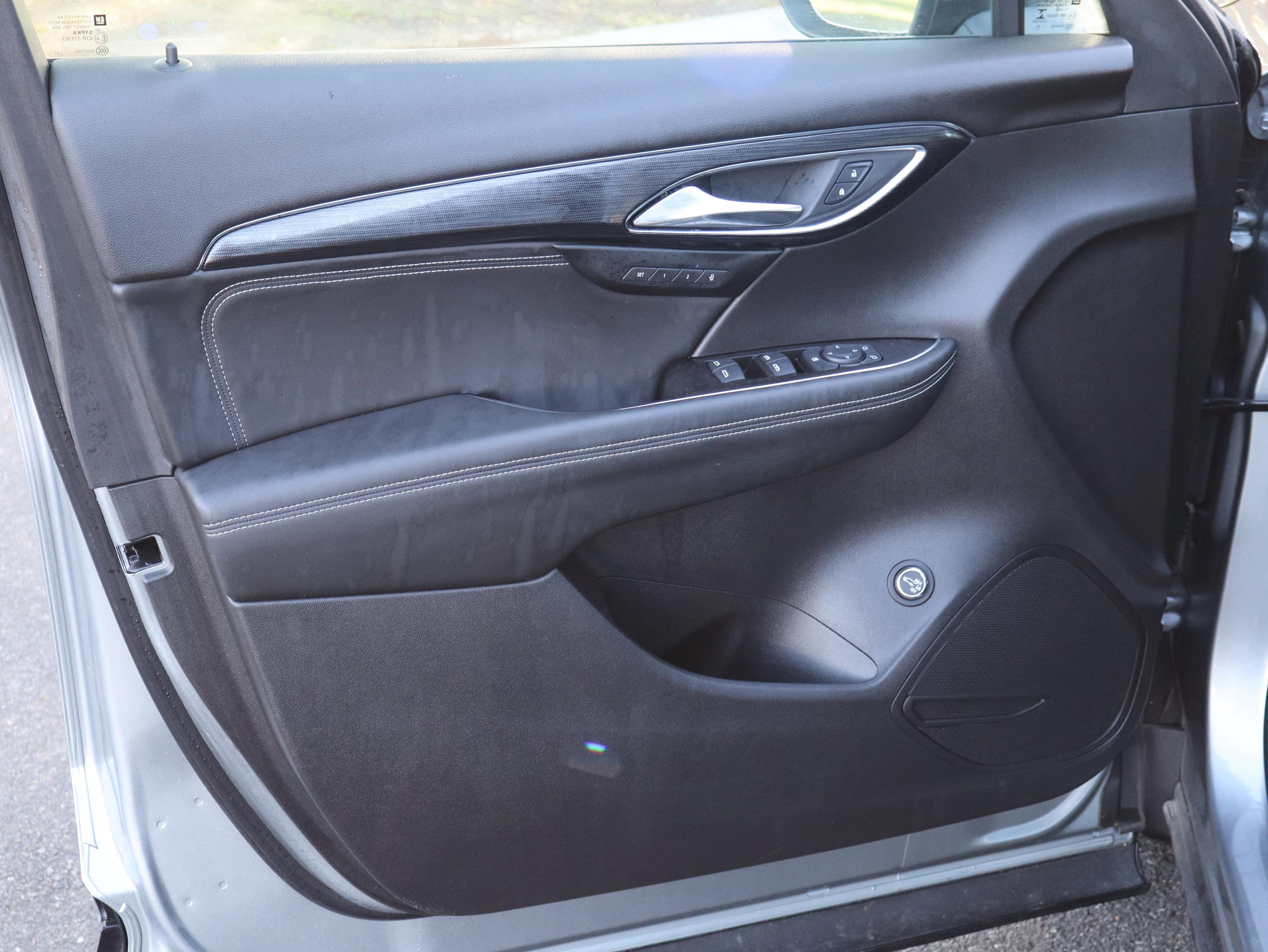 Buick Envision Essence All Wheel Drive Suv - Thumbnail 20