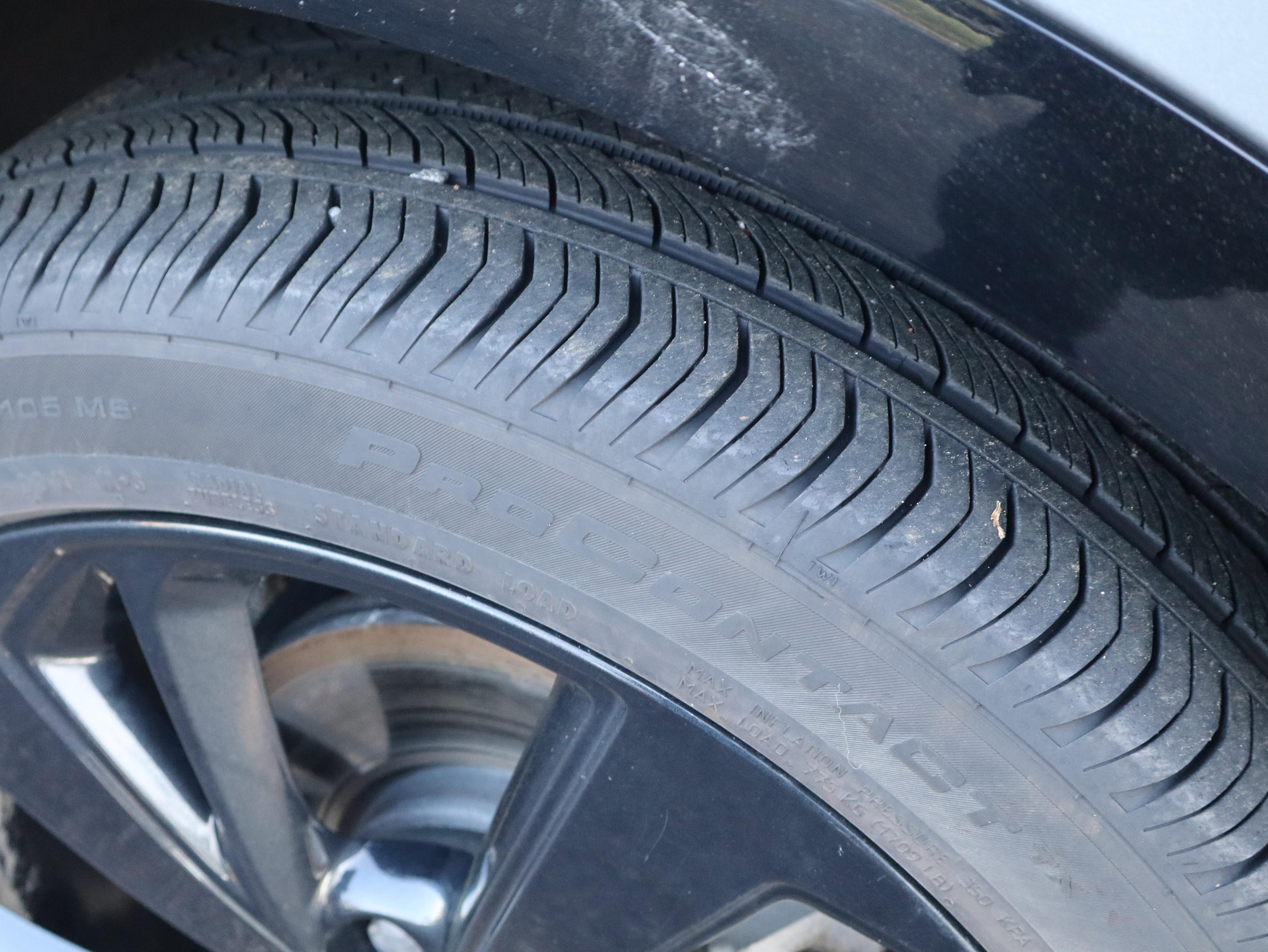 Buick Envision Essence All Wheel Drive Suv - Thumbnail 14