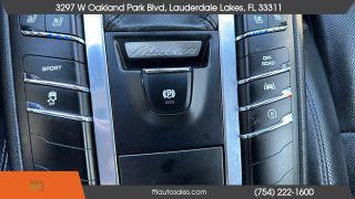 Porsche Macan - Thumbnail 3