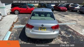 Volkswagen Passat - Thumbnail 15