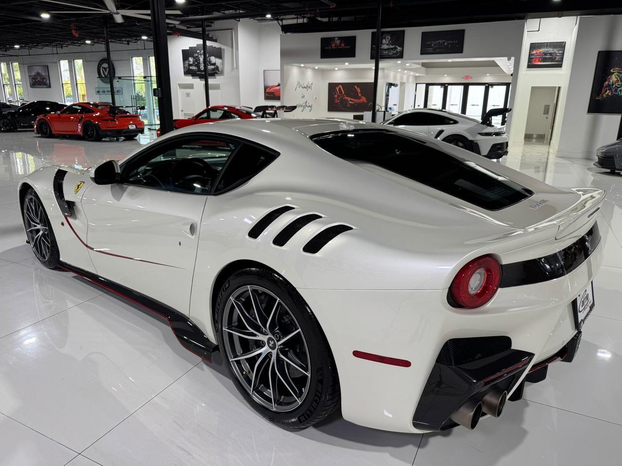 Ferrari F12tdf - Thumbnail 5