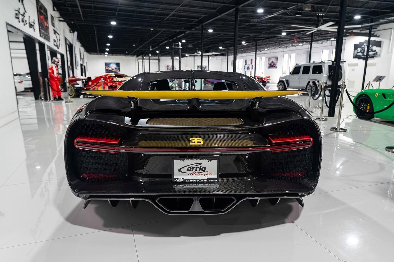 Bugatti Chiron - Thumbnail 6