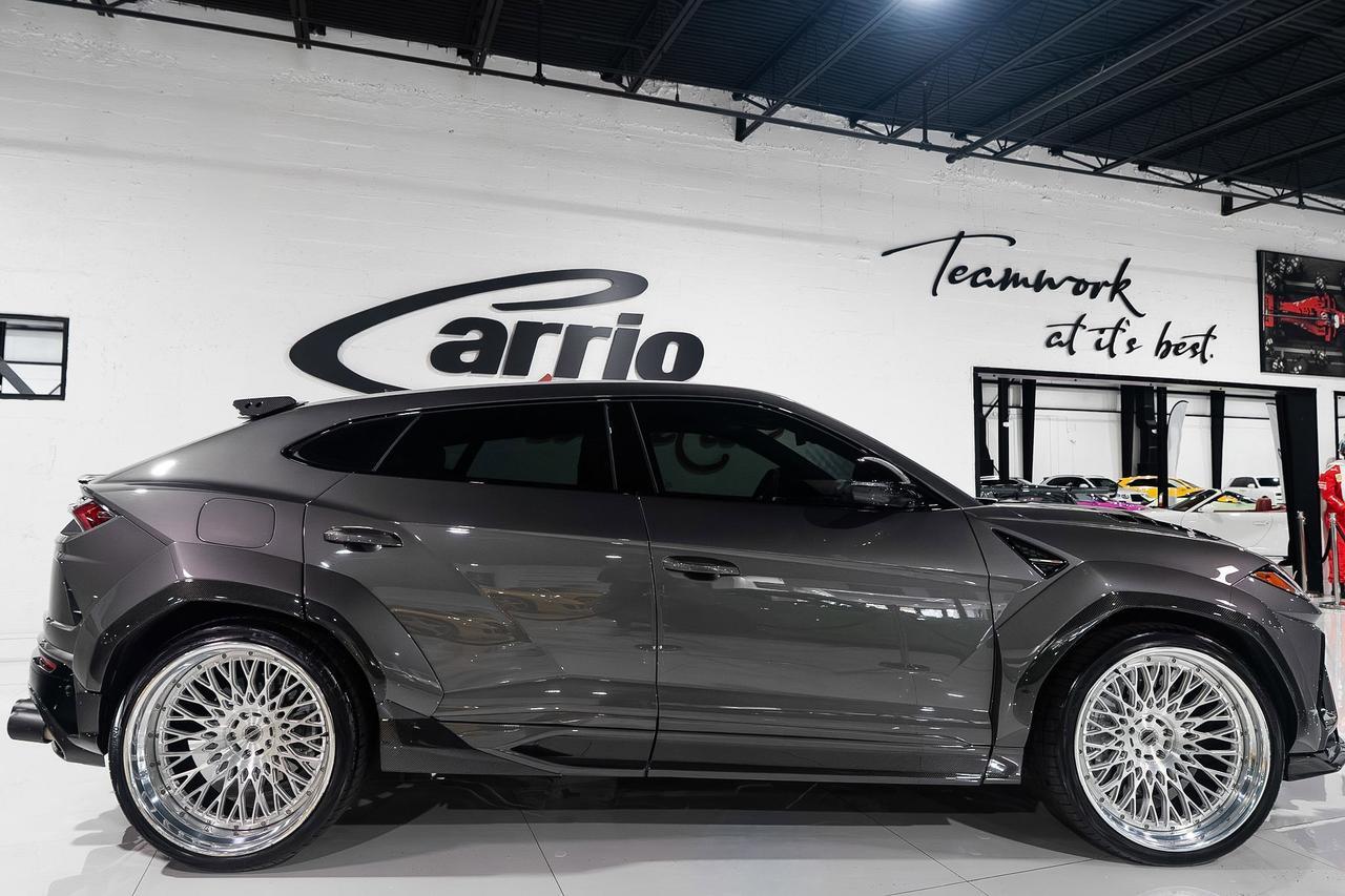Lamborghini Urus - Thumbnail 7