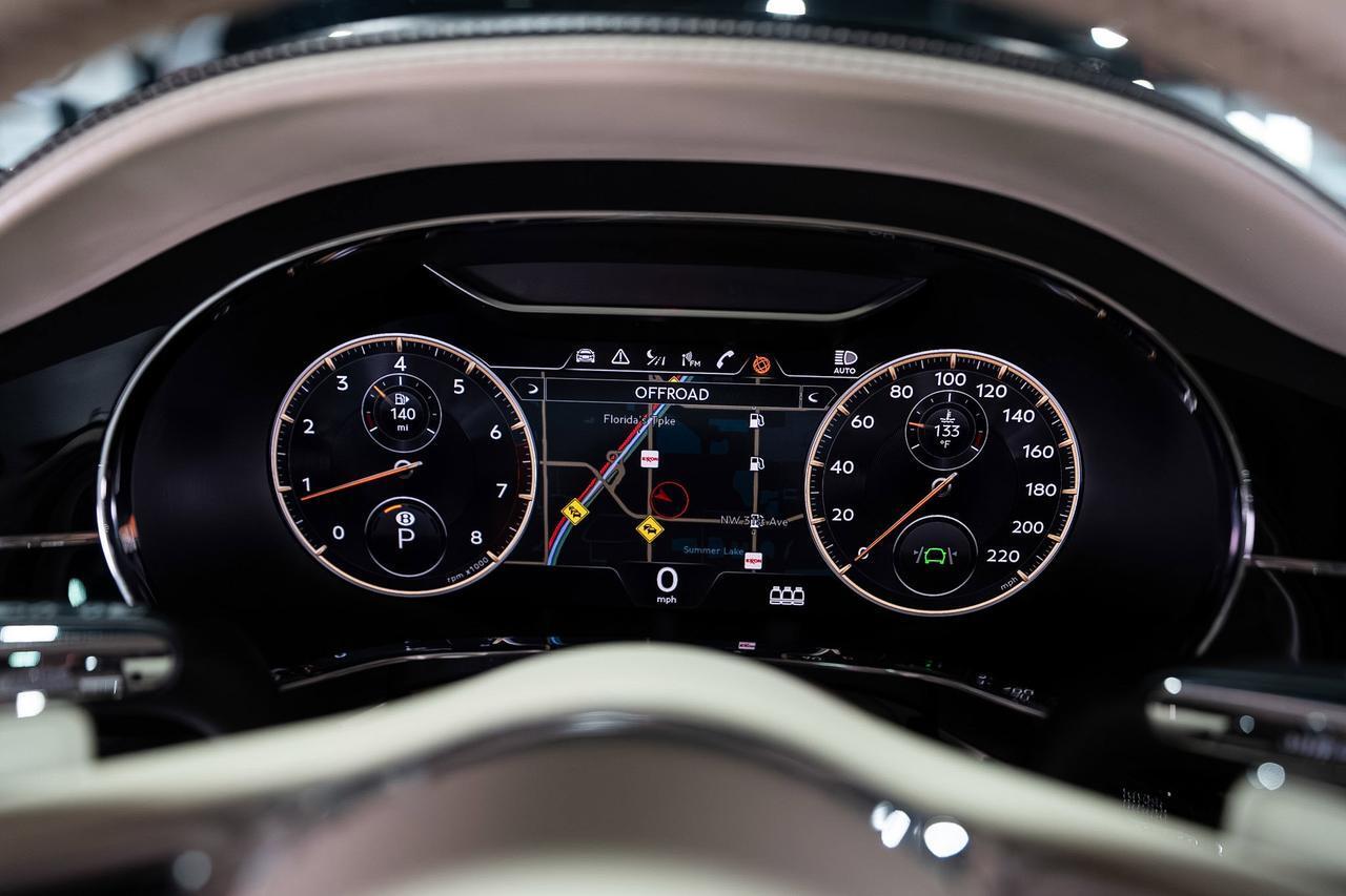 Bentley Flying Spur - Thumbnail 19