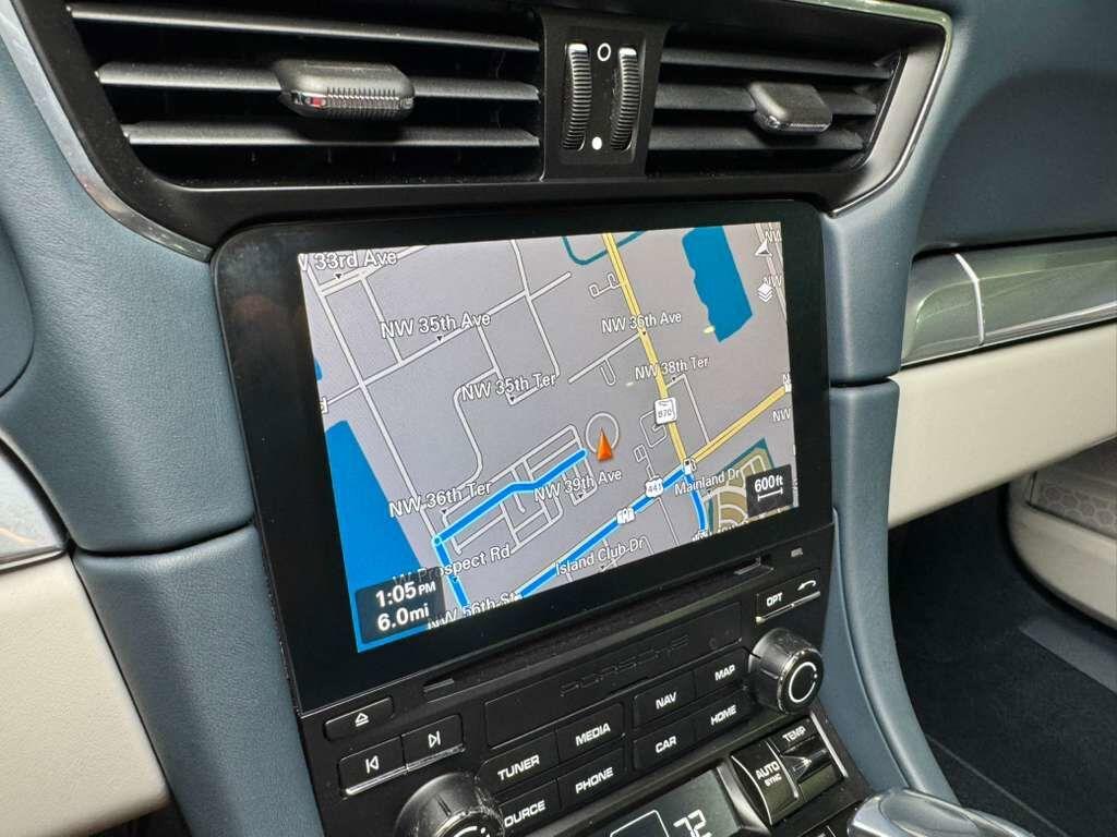 Porsche 911 - Thumbnail 20