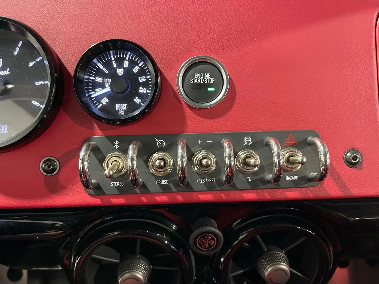 Vanderhall Carmel - Thumbnail 16