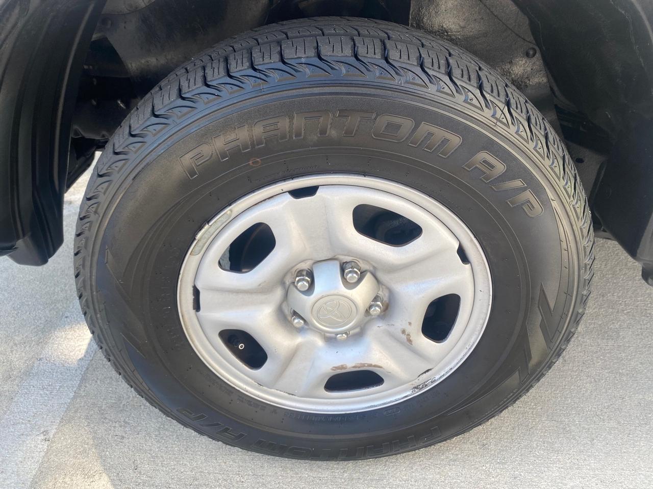 Toyota Tacoma - Thumbnail 20