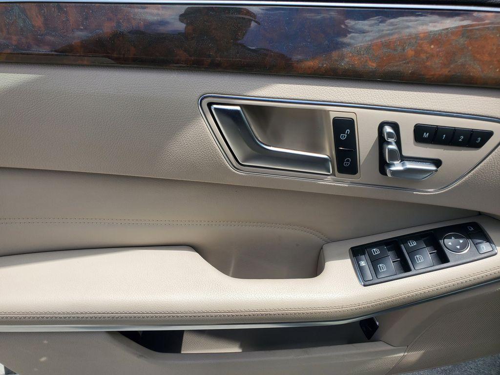 Mercedes-Benz E-Class E 350 In Hollywood Fl | Wddhf8Jb9Ea811738 | Toyota Of Hollywood'S Amazinn Used Cars - Thumbnail 19