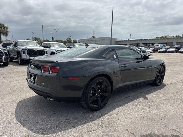 Chevrolet Camaro 1Lt In Hollywood Fl | 2G1Fb1E33D9213669 | Toyota Of Hollywood'S Amazinn Used Cars - Thumbnail 2