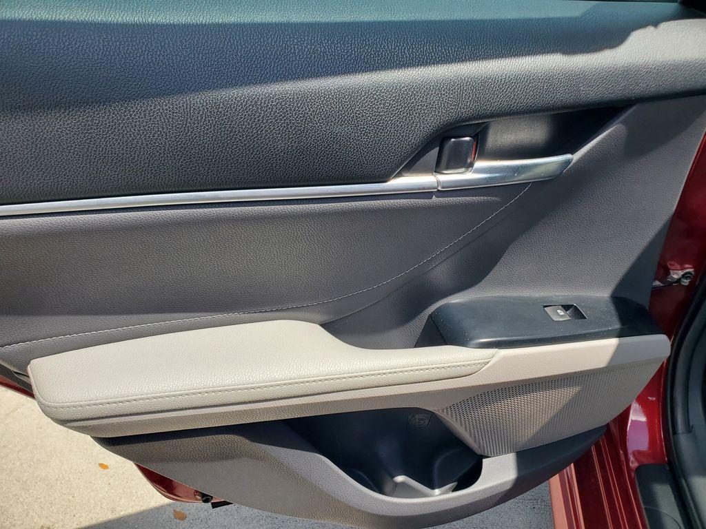 Toyota Camry In Hollywood Fl | 4T1Bz1Hk1Ju505965 | Toyota Of Hollywood'S Amazinn Used Cars - Thumbnail 13