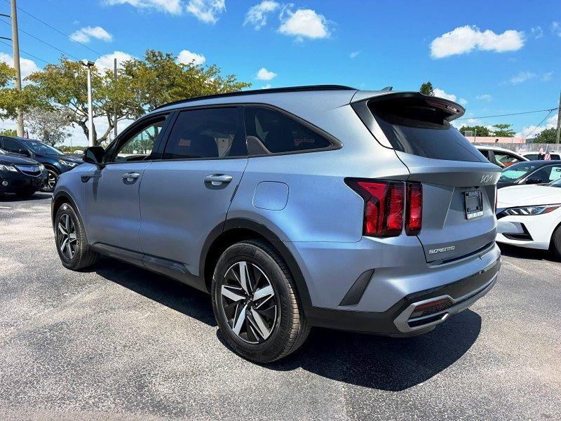 Kia Sorento S - Thumbnail 8