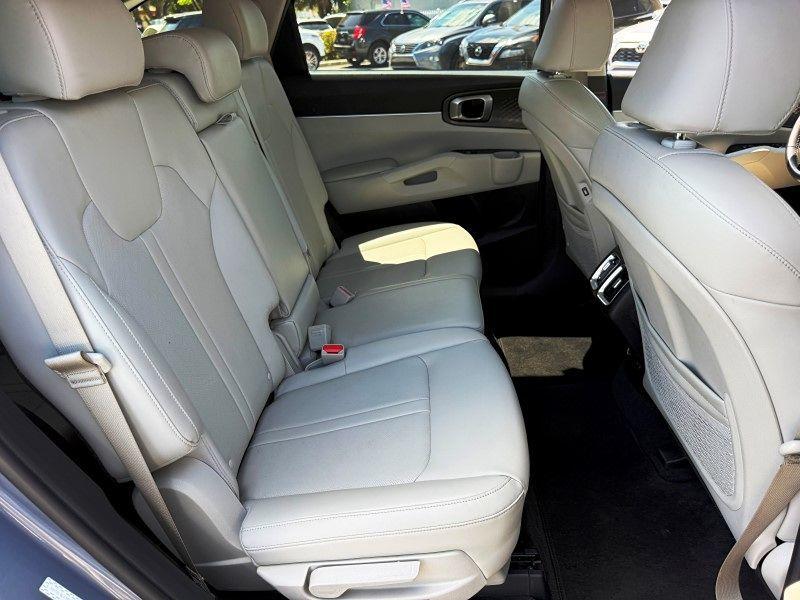 Kia Sorento S - Thumbnail 17