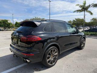 Porsche Cayenne - Thumbnail 13