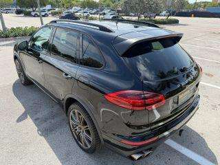 Porsche Cayenne - Thumbnail 16