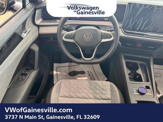 Volkswagen Tiguan S Fwd Sport Utility - Thumbnail 12