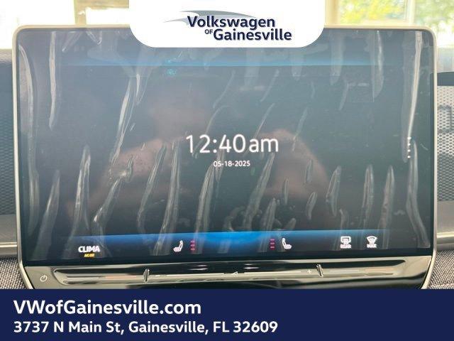 Volkswagen Tiguan S Fwd Sport Utility - Thumbnail 17