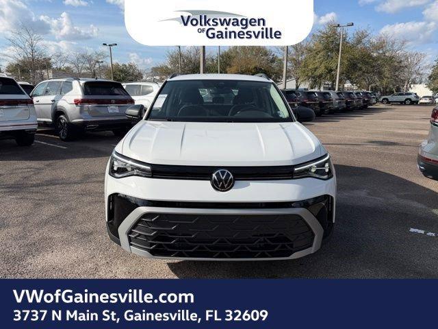 Volkswagen Taos S Fwd Sport Utility - Thumbnail 4