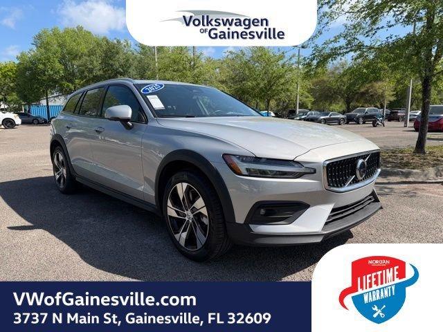 Volvo V60 Cross Country Plus With Navigation & Awd - View 1