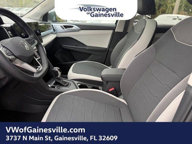 Volkswagen Taos Se Fwd Sport Utility - Thumbnail 16