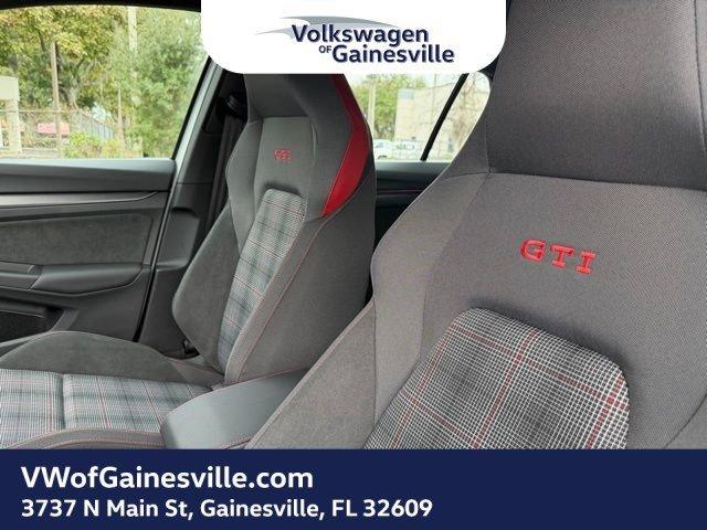 Volkswagen Golf Gti S With Navigation - Thumbnail 17