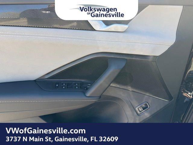 Volkswagen Tiguan Se R-Line Black Fwd Sport Utility - Thumbnail 13