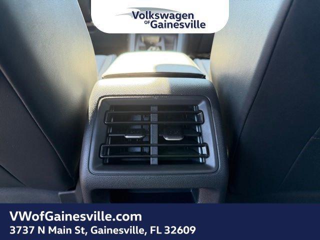 Volkswagen Tiguan Se R-Line Black Fwd Sport Utility - Thumbnail 9