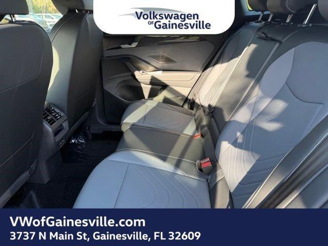 Volkswagen Tiguan Se R-Line Black Fwd Sport Utility - Thumbnail 8