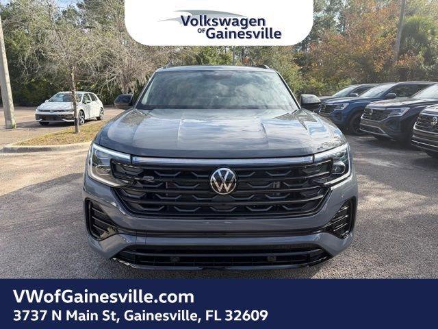 Volkswagen Atlas Cross Sport 2.0T Sel R-Line Black With Navigation & Awd - Thumbnail 3