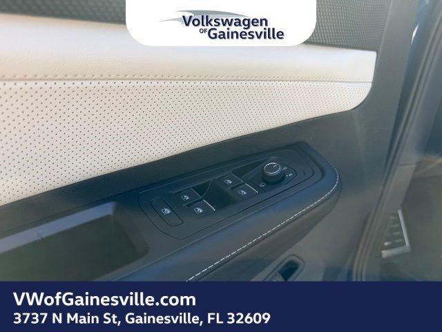 Volkswagen Atlas Cross Sport 2.0T Sel Premium R-Line With Navigation & Awd - Thumbnail 14