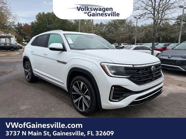 Volkswagen Atlas Cross Sport 2.0T Sel Premium R-Line With Navigation & Awd - Thumbnail 2