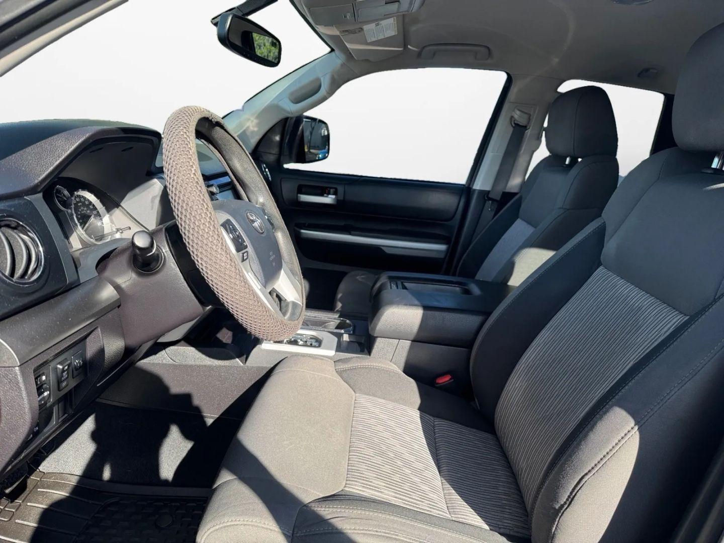 Toyota Tundra Double Cab Sr5 Pickup 4D 6 1/2 Ft - Thumbnail 11