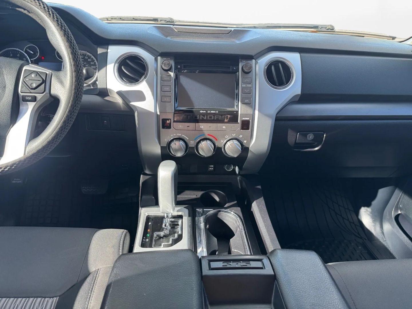 Toyota Tundra Double Cab Sr5 Pickup 4D 6 1/2 Ft - Thumbnail 16