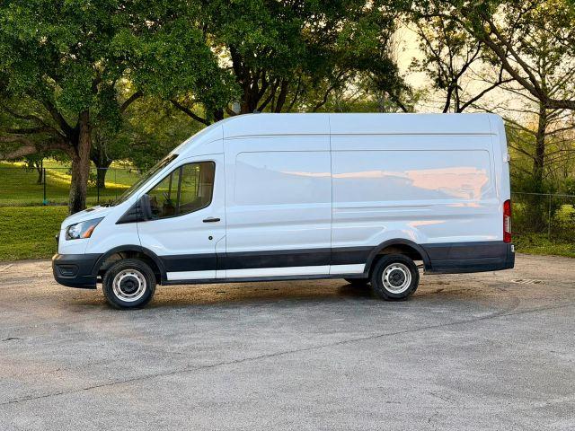 FORD TRANSIT 250 CARGO VAN - Thumbnail 2