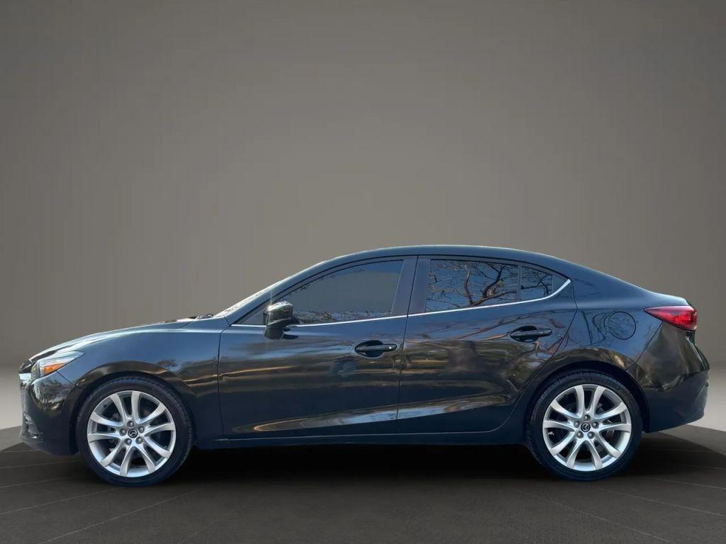 Mazda Mazda3 - Thumbnail 9