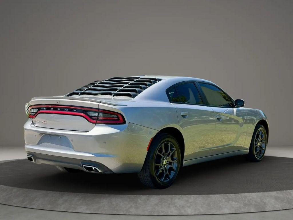 Dodge Charger - Thumbnail 7