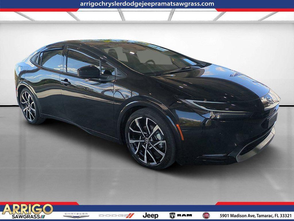 Toyota Prius Prime - View 1