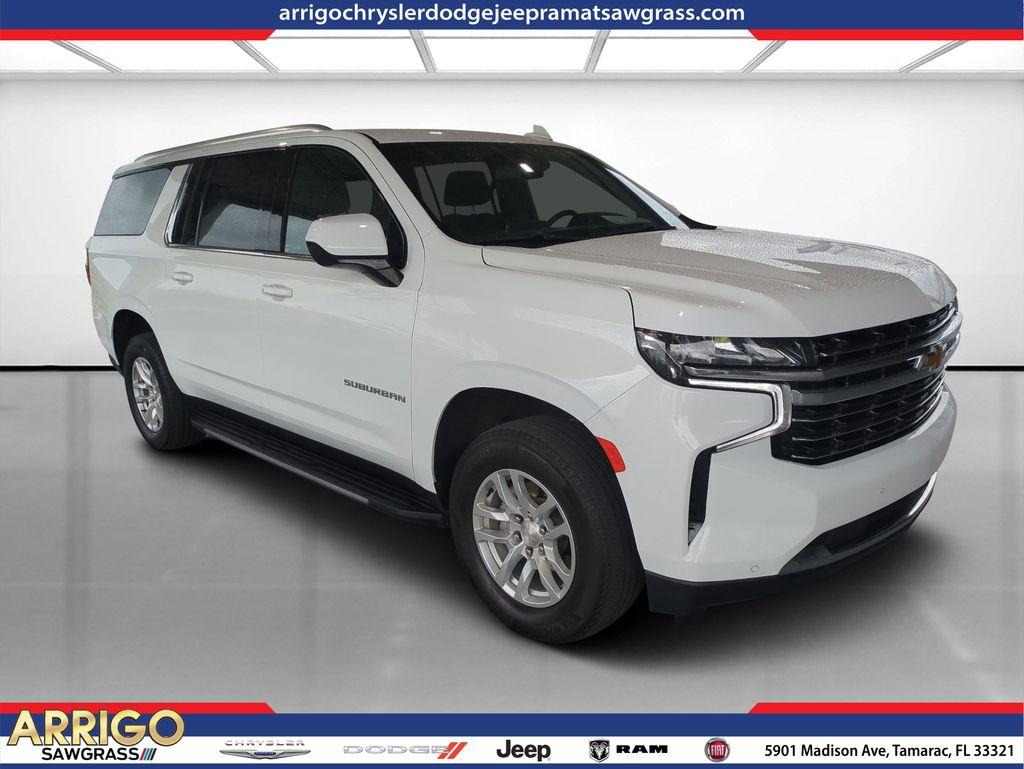 Chevrolet Suburban - View 1