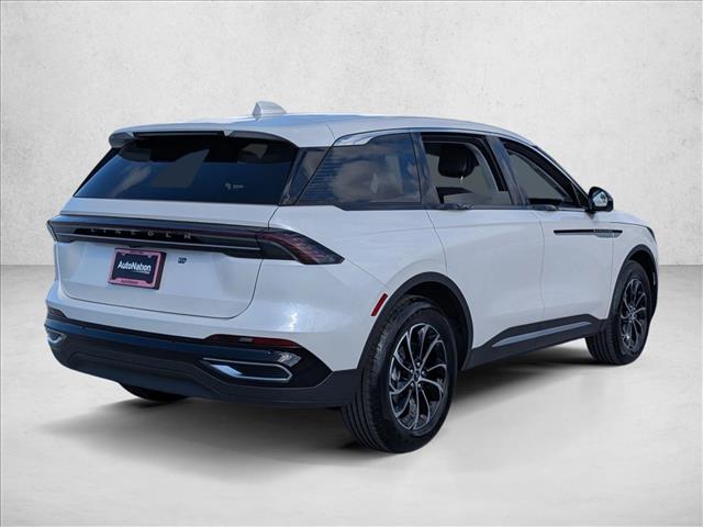 Lincoln Nautilus Premiere - Thumbnail 4