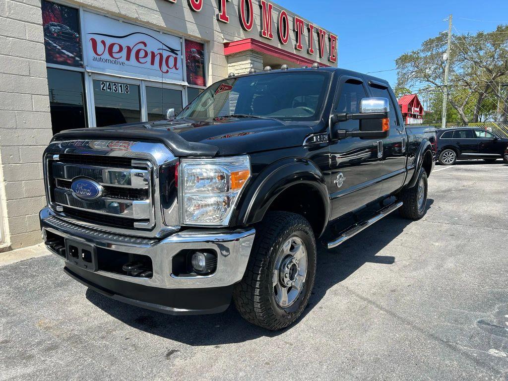 Ford F350 Super Duty Crew Cab - Thumbnail 4