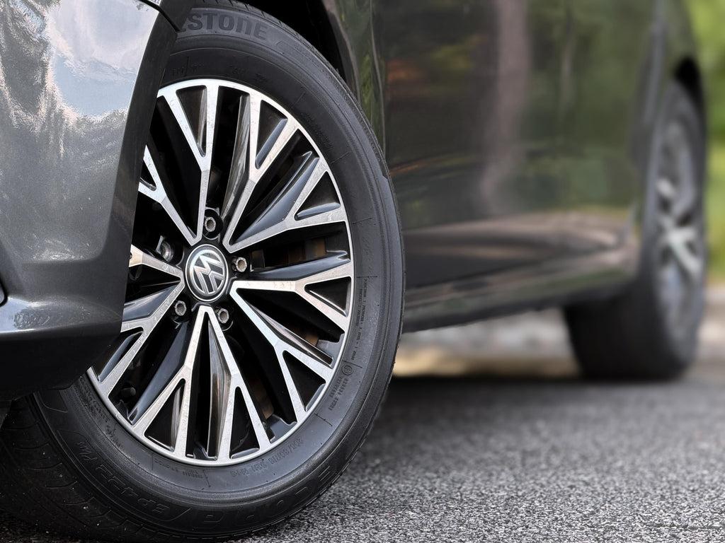 Volkswagen Jetta - Thumbnail 5