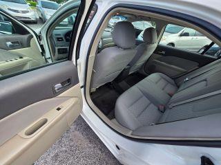 Ford Fusion - Thumbnail 19