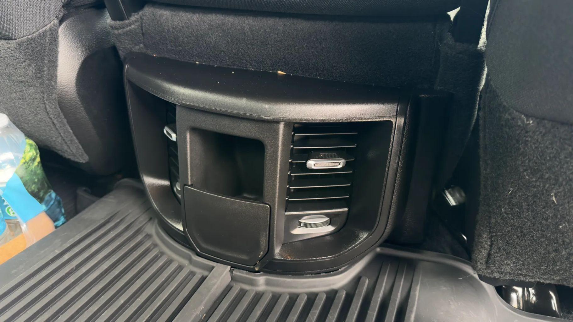 Ram 3500 Crew Cab - Thumbnail 19