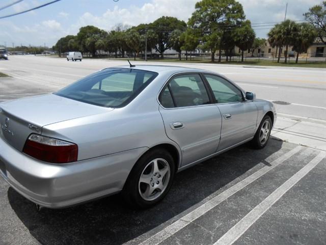 Acura 3.2Tl | Stock No: 14776 - Thumbnail 6
