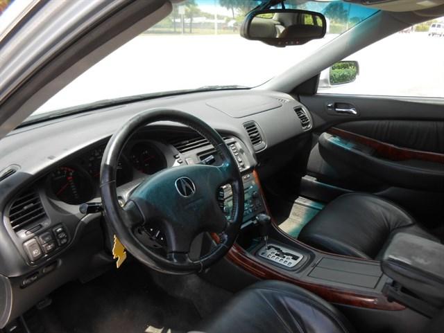 Acura 3.2Tl | Stock No: 14776 - Thumbnail 13