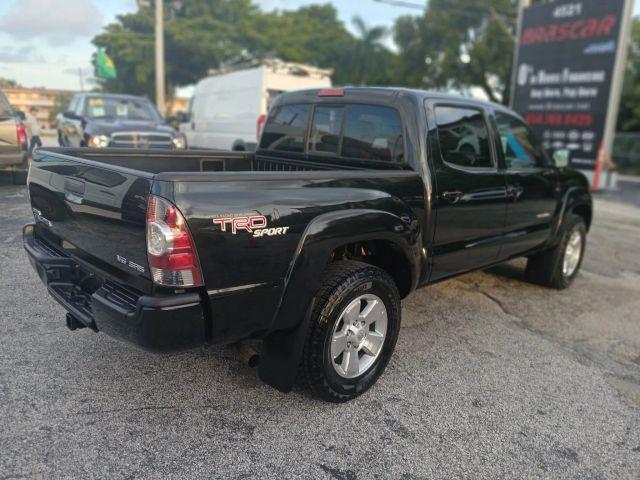 Toyota Tacoma Double Cab - Thumbnail 10