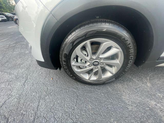 Hyundai Tucson - Thumbnail 2