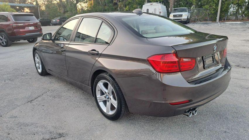 Bmw 3 Series - Thumbnail 10